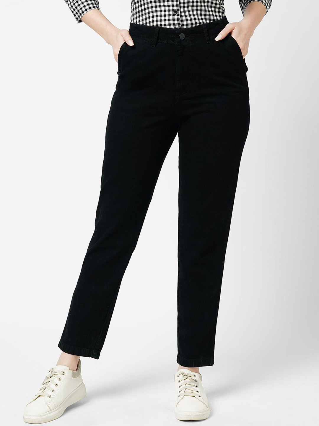 

Kraus Jeans Women Loose Fit High-Rise Trousers, Black