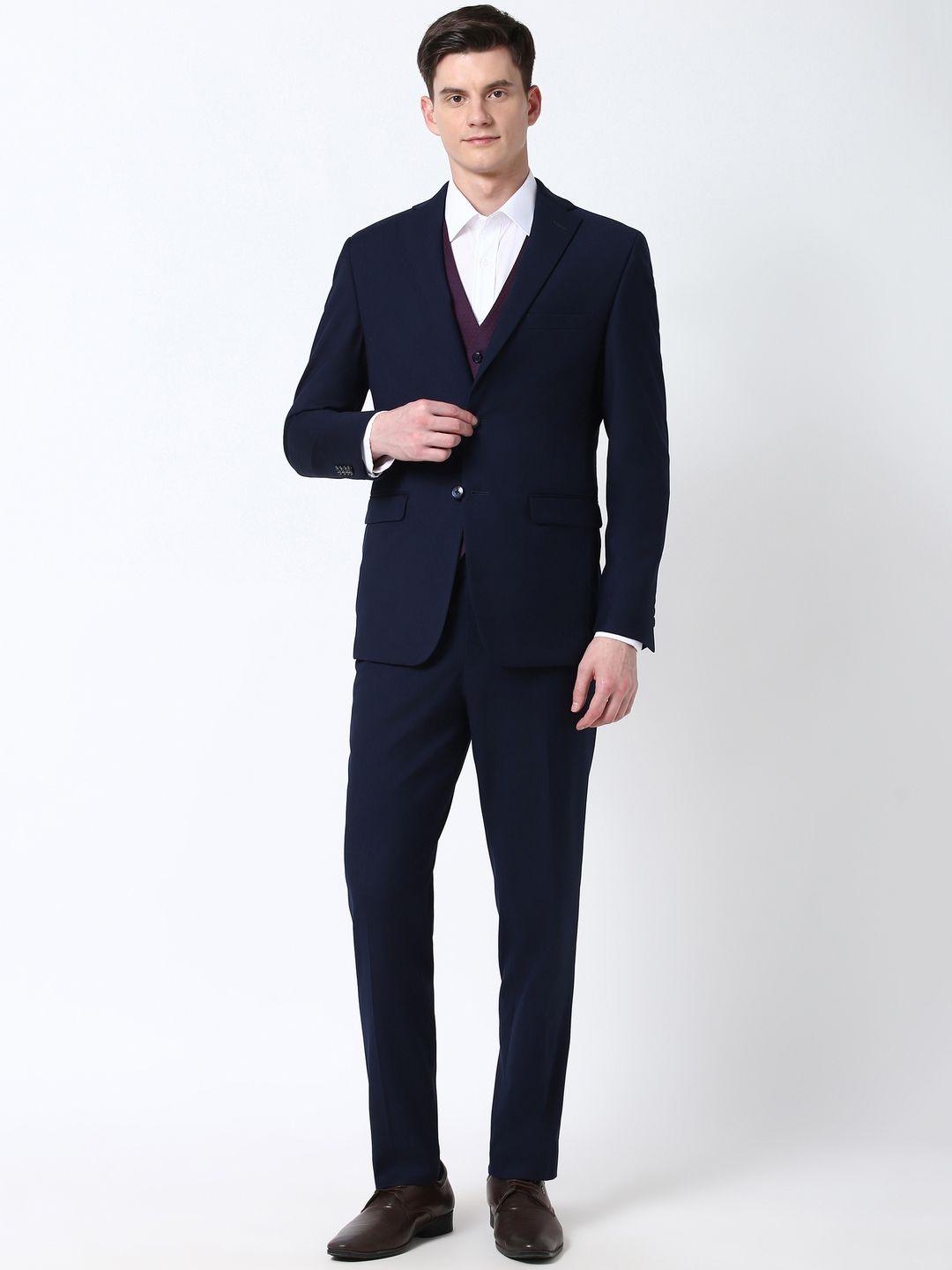 

Peter England Elite Men Slim-Fit Single-Breasted Three-Piece Suit, Navy blue