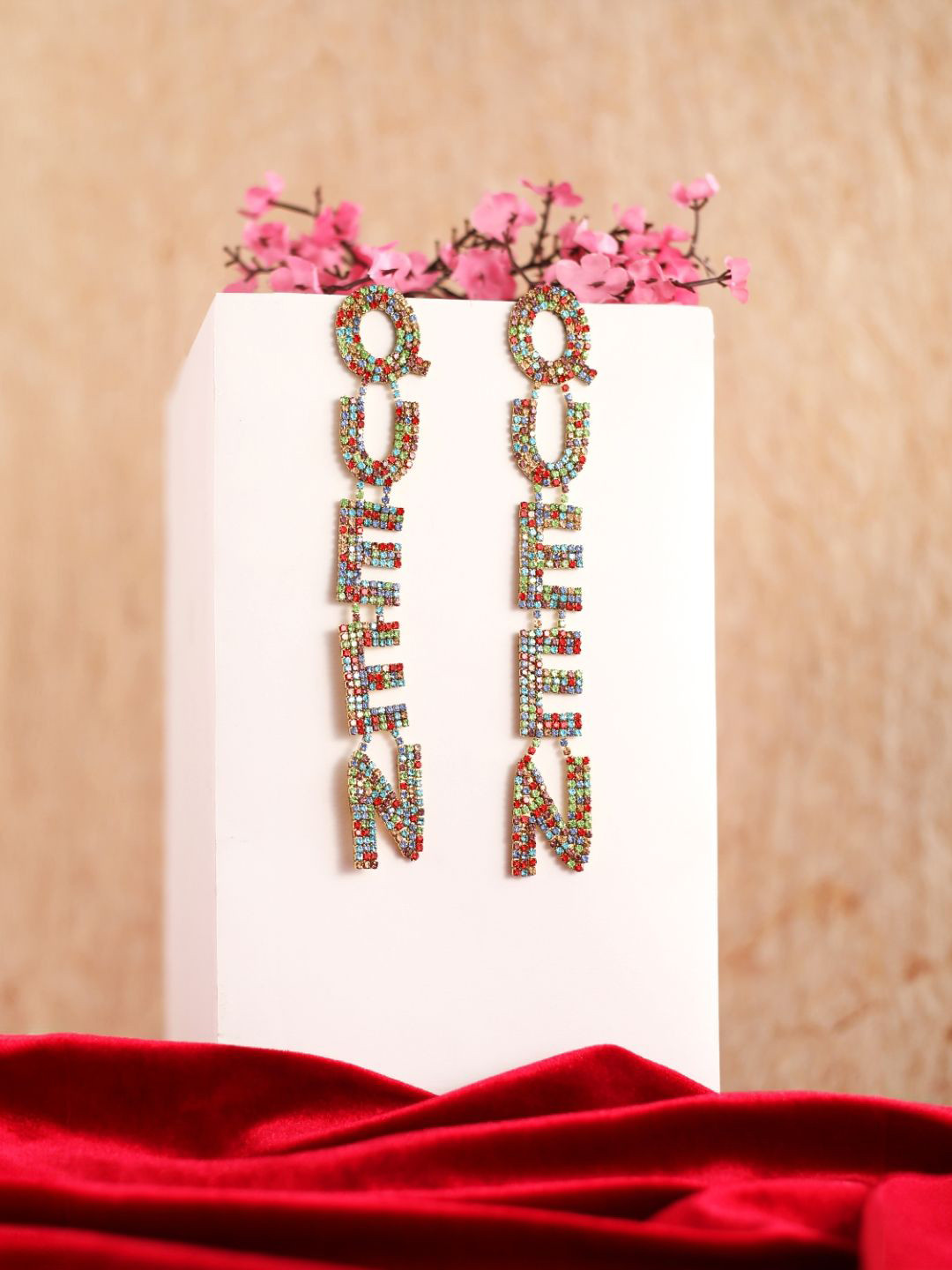 

KPOP Contemporary Drop Earrings, Gold