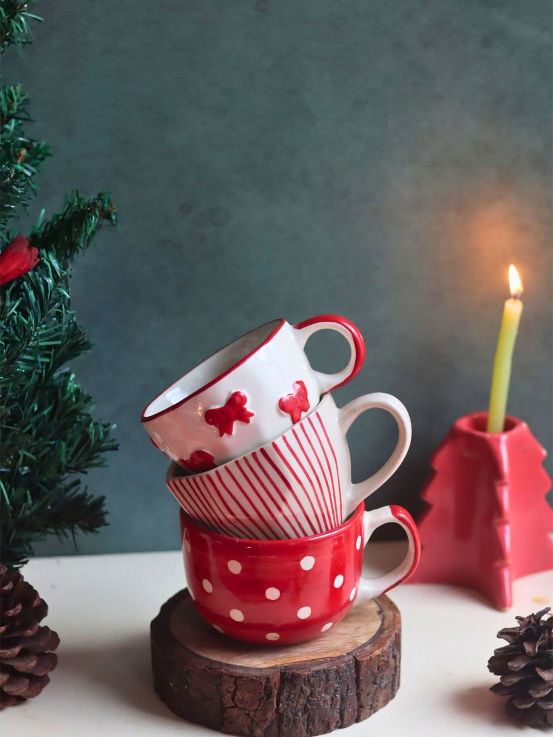 

WEAVING HOMES Red & White Hand Painted Textured Ceramic Glossy Mugs Set of Cups and Mugs