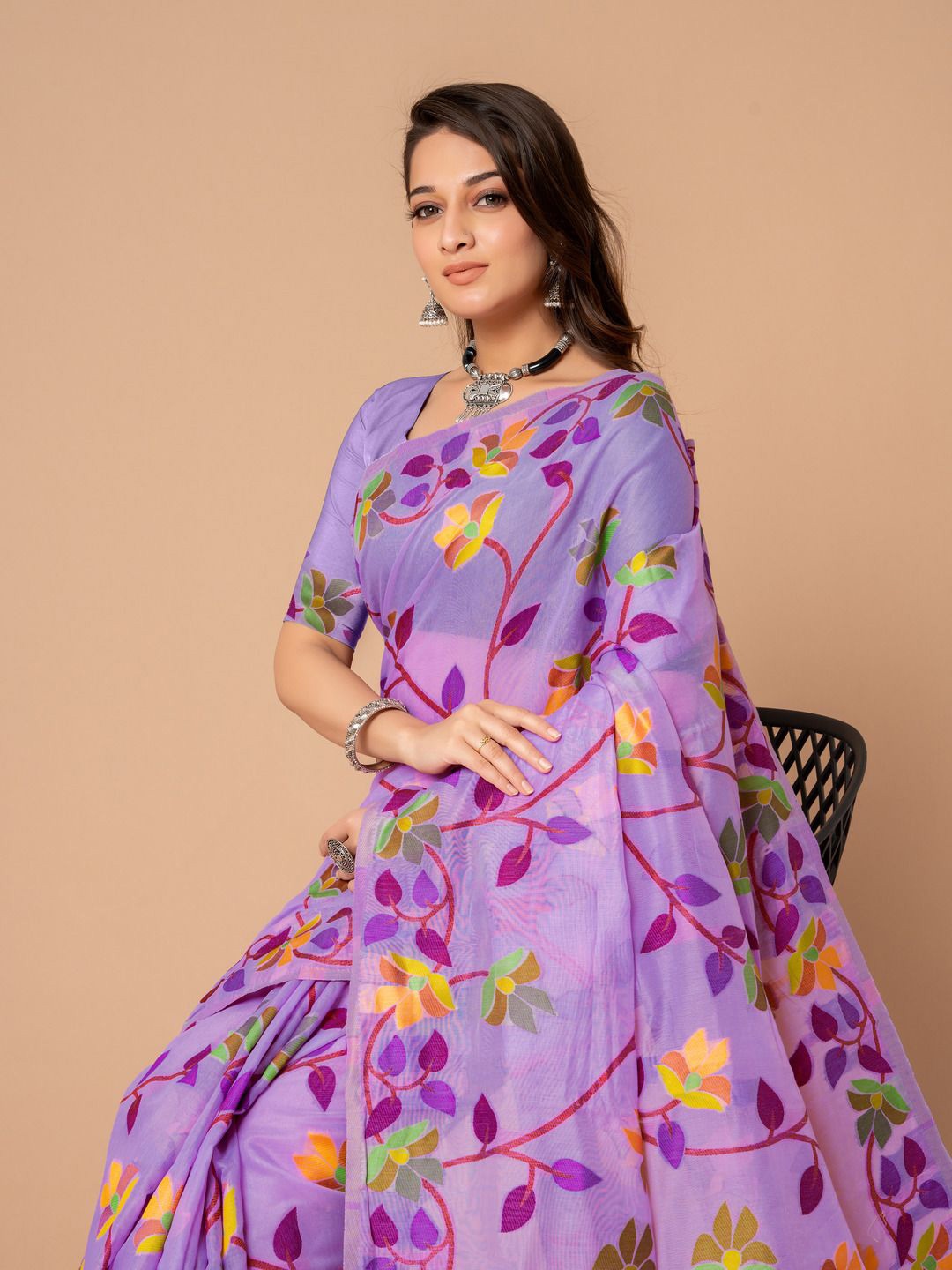 

ISHIKA FAB Woven Design Pure Cotton Jamdani Saree, Lavender
