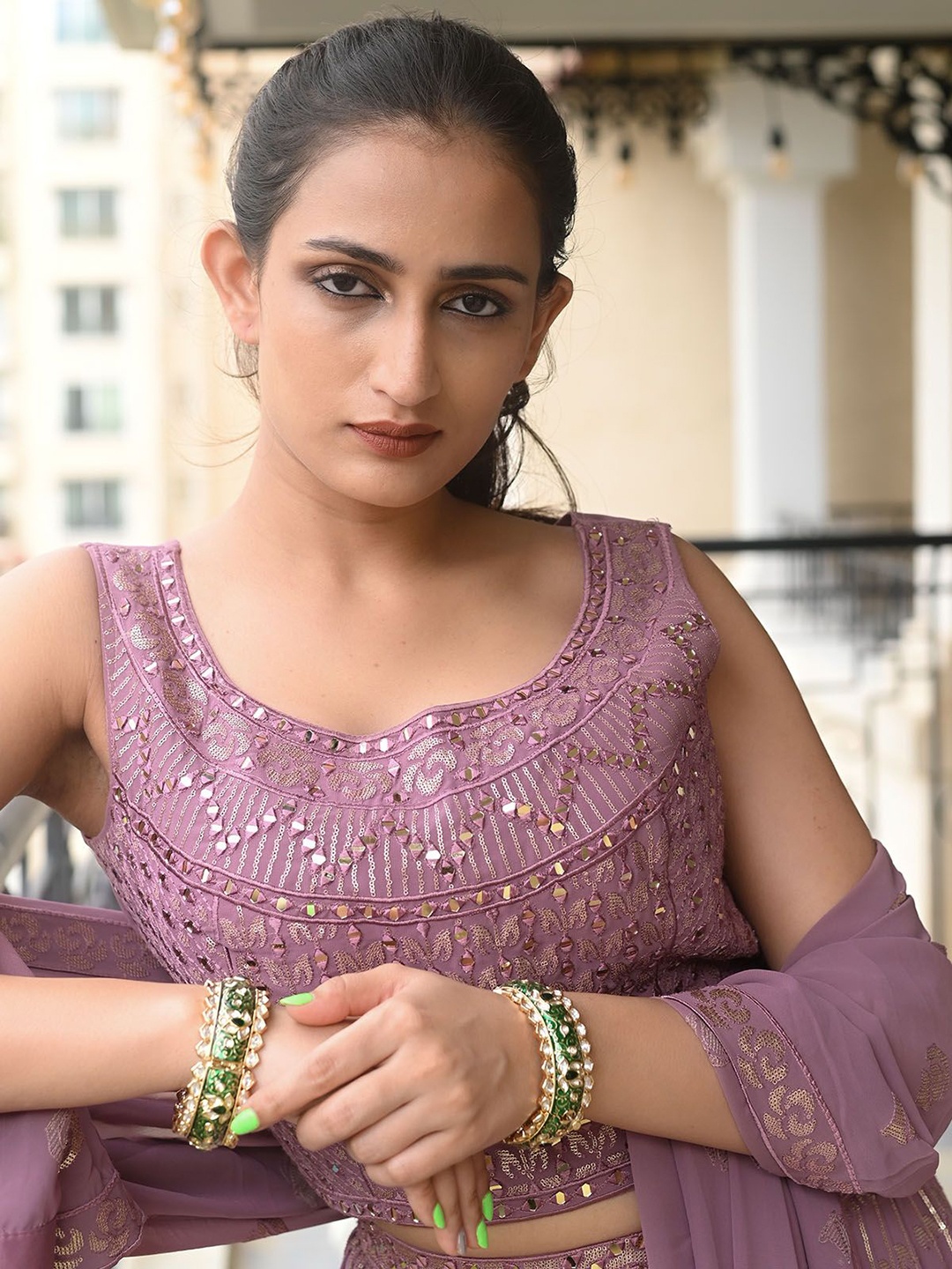 

ODETTE Set Of 2 Gold-Plated Kundan Stone Studded Bangles