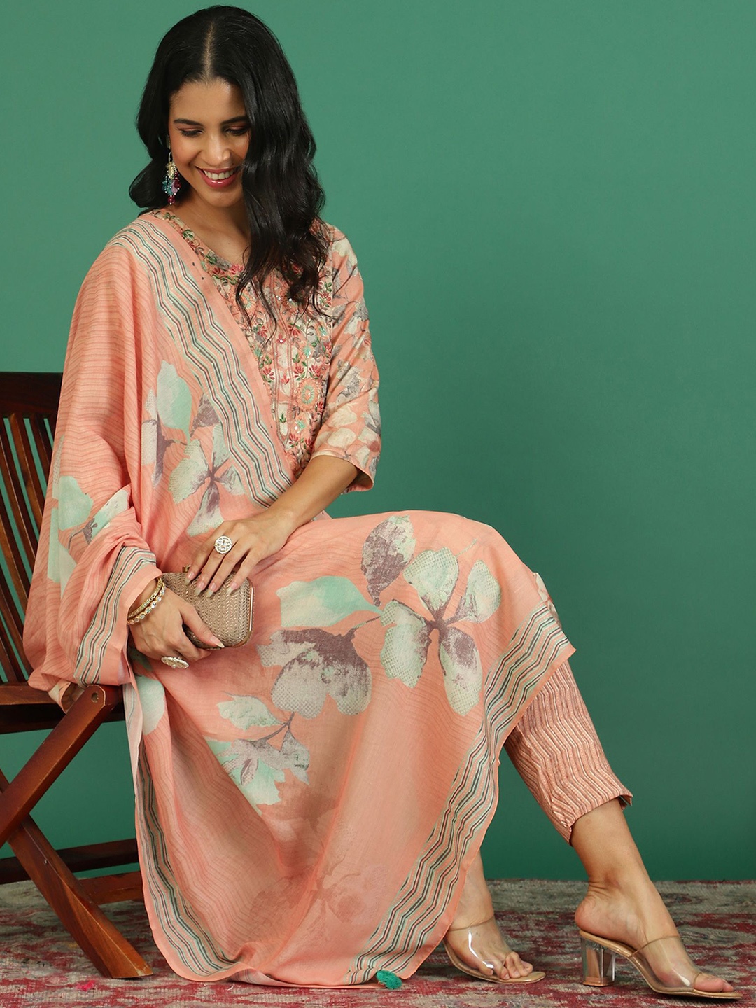 

Sangria Printed Round- Neck Kurta & Trousers With Dupatta, Peach