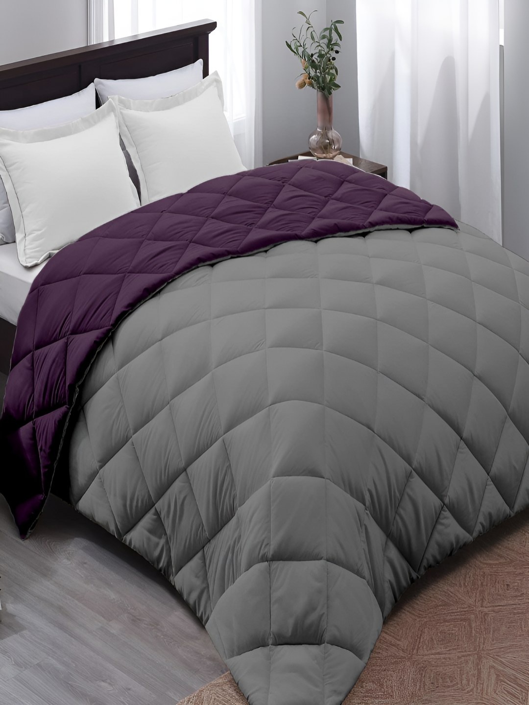 

tundwal's Purple & Grey Geometric Heavy Winter 210 GSM Double Bed Comforter