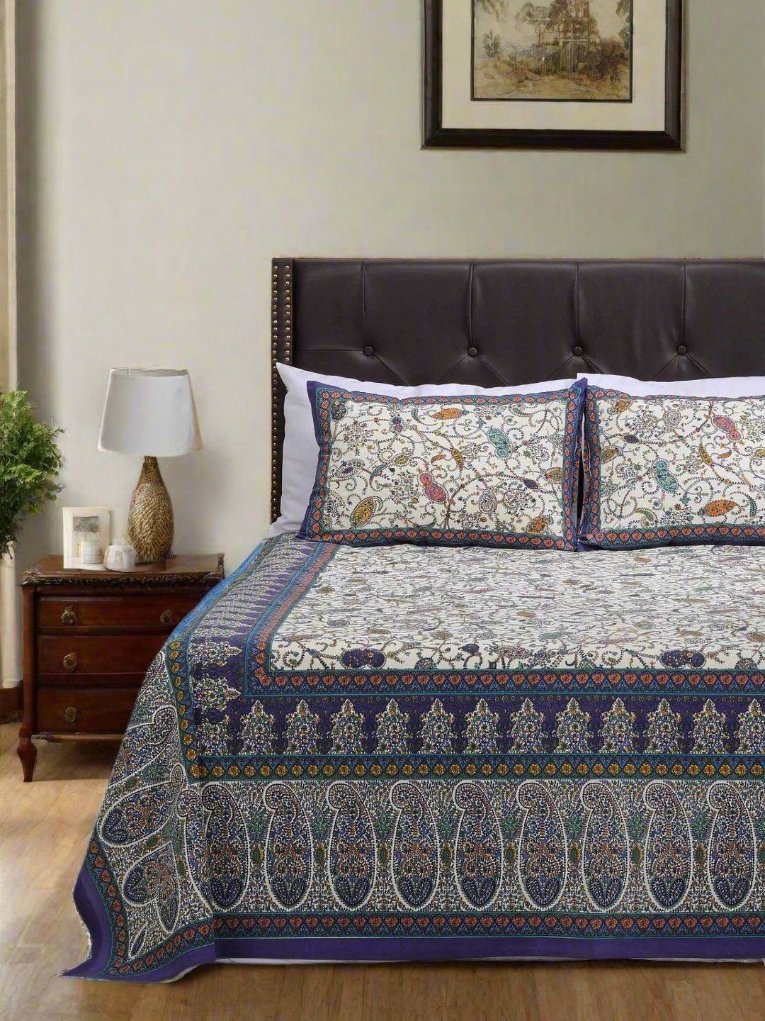 

SHAHENAZ Blue & Cream-Coloured Floral 120 TC Queen Bedsheet with 2 Pillow Covers