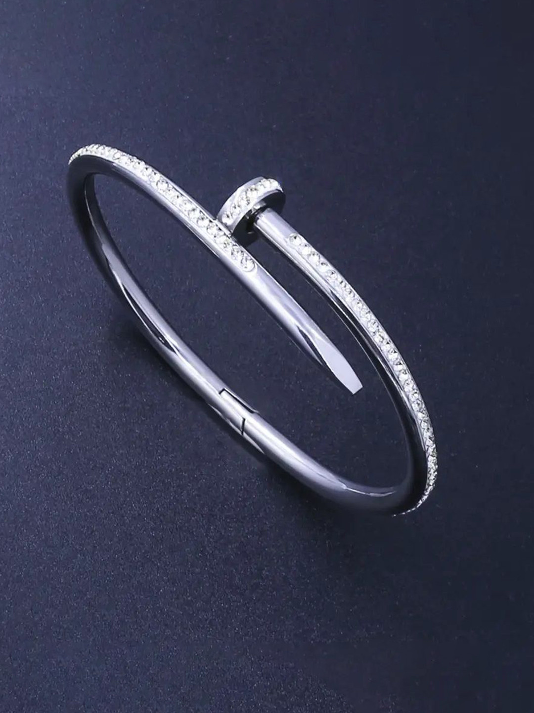 

MEENAZ Women American Diamond Antique Silver-Plated Kada Bracelet
