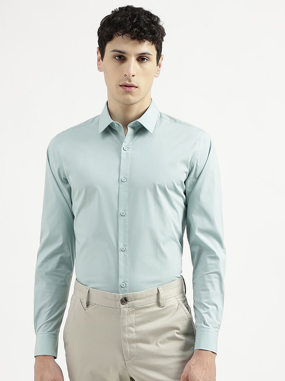 

United Colors of Benetton Men Slim Fit Opaque Casual Shirt, Green