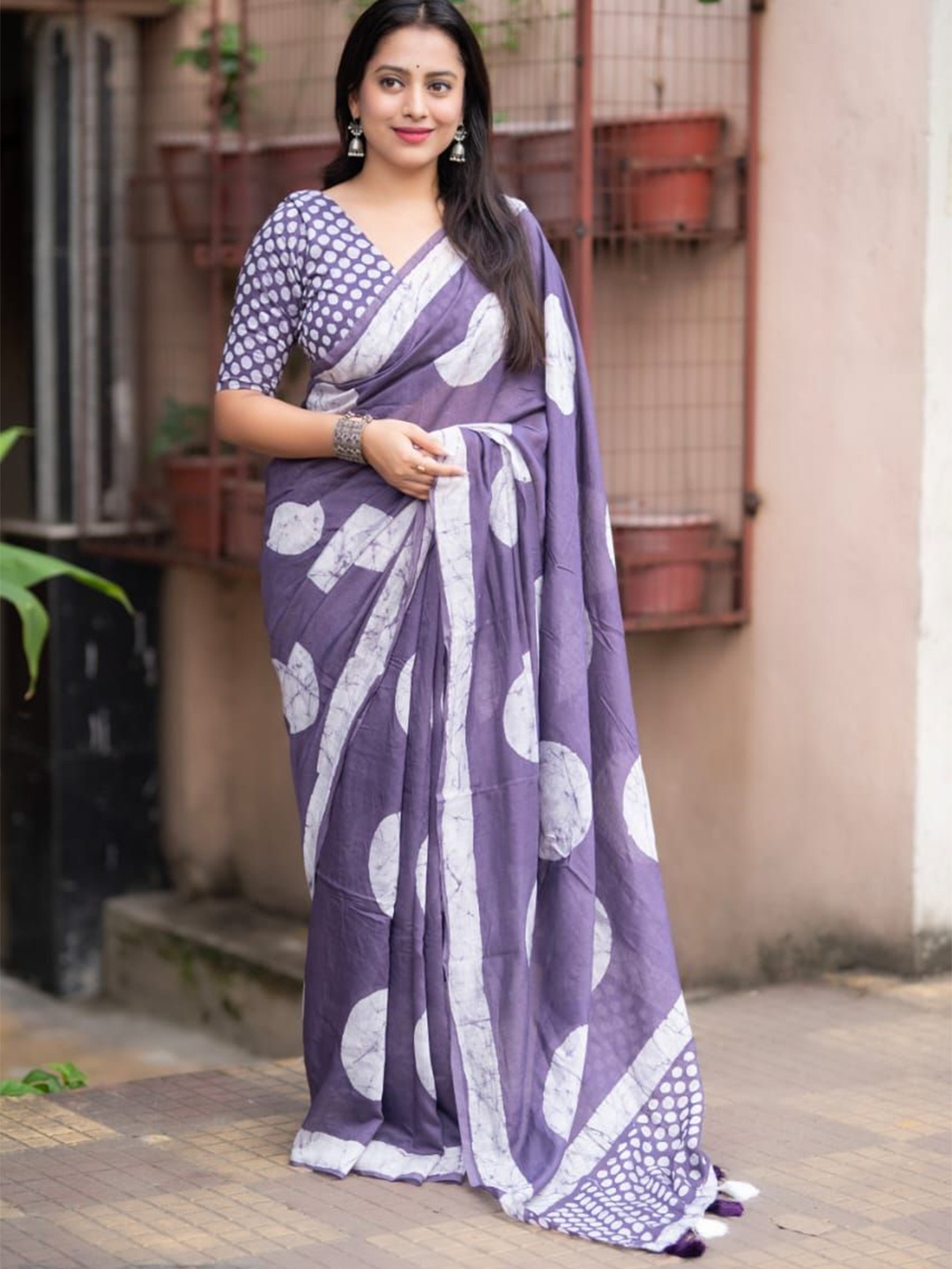 

STAVA CREATION Polka Dot Pure Cotton Chanderi Saree, Purple