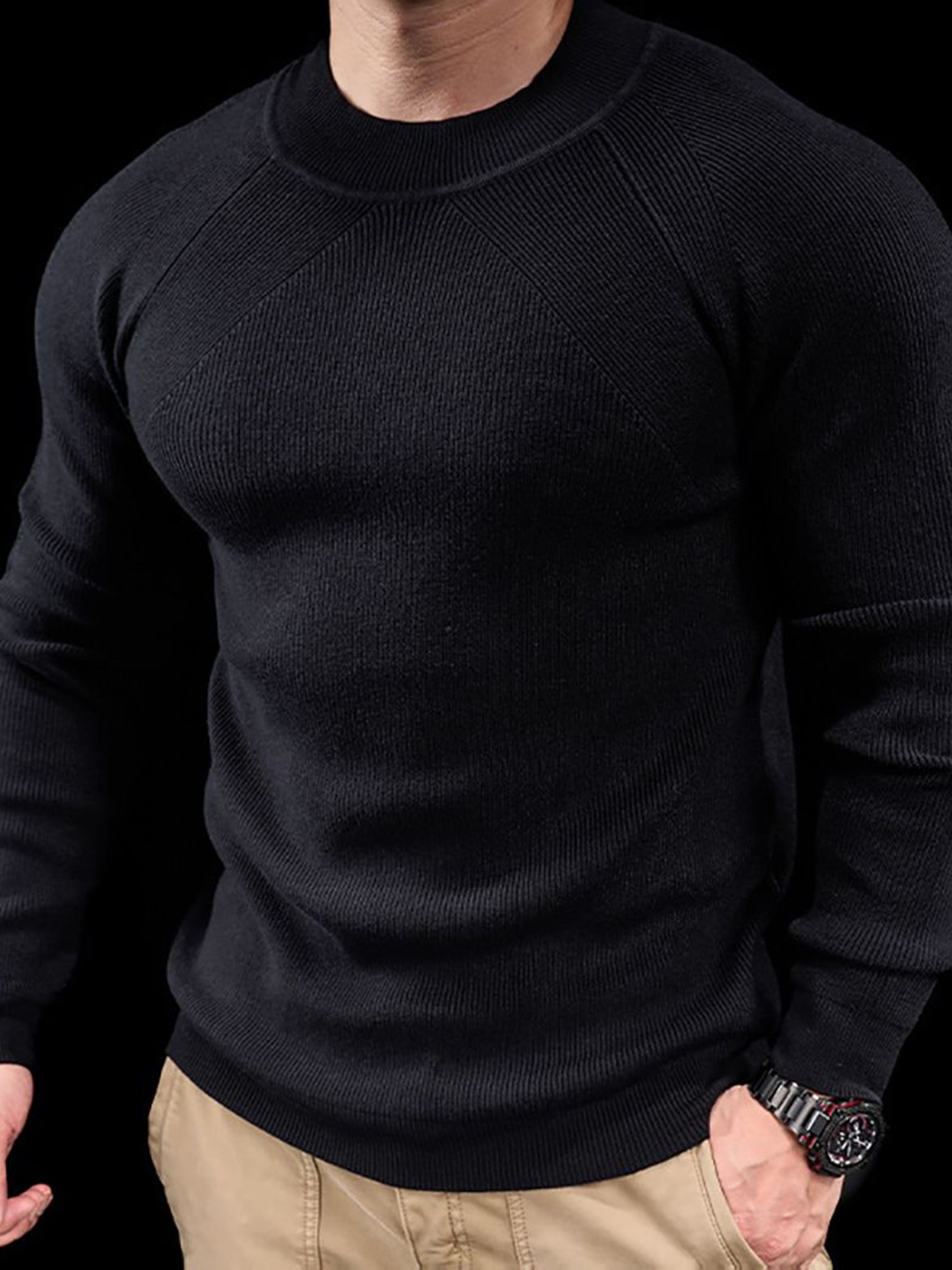 

StyleCast x Revolte Men T-shirt, Black