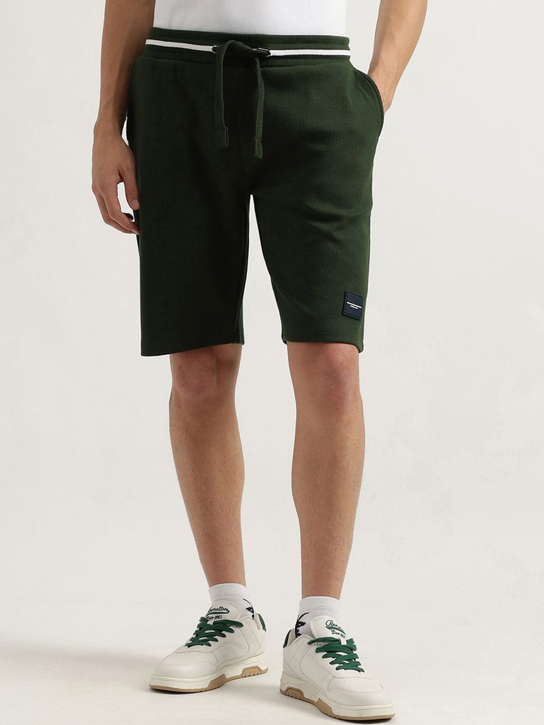 

United Colors of Benetton Men Printed Shorts, Green