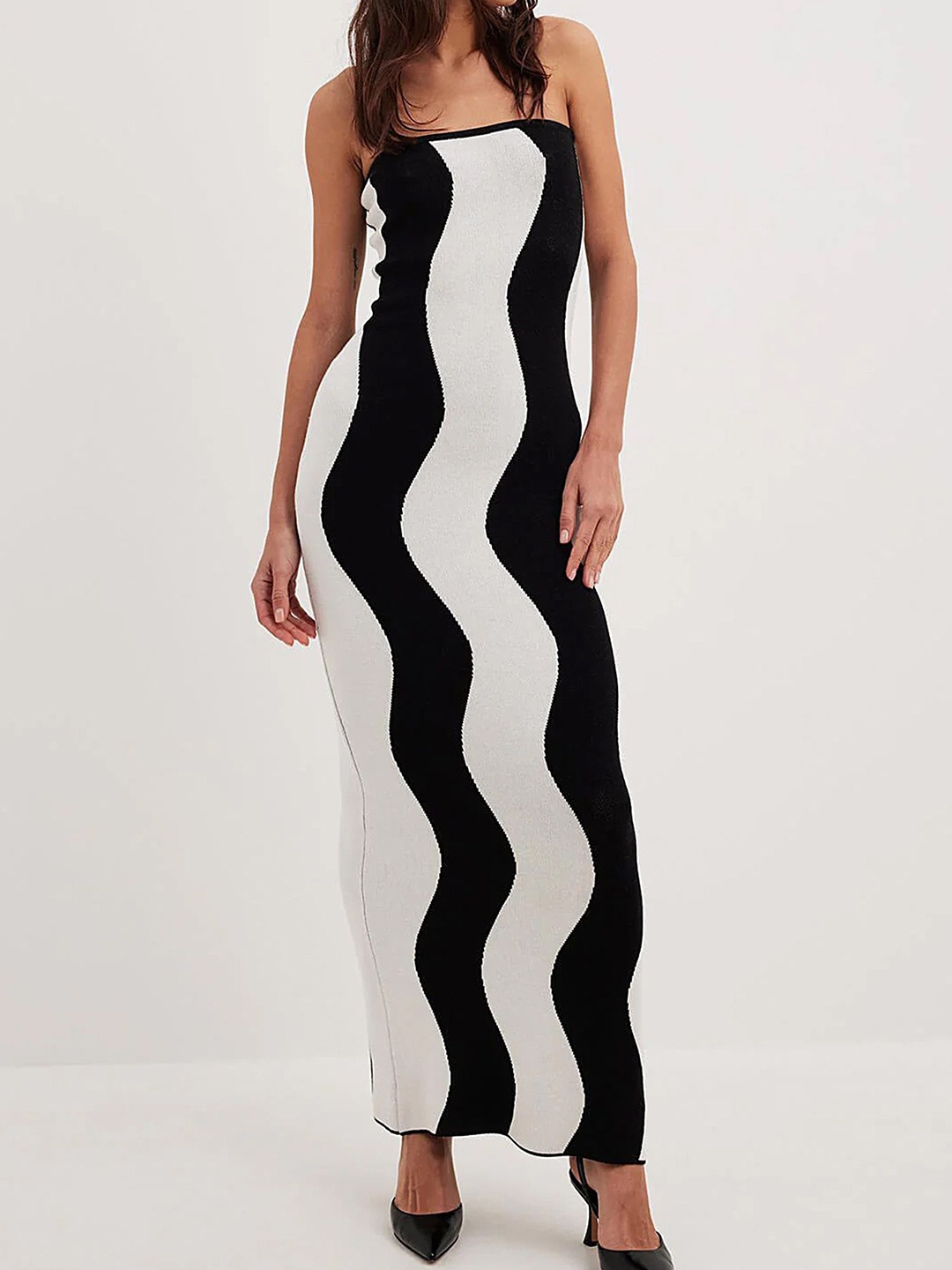 

LULU & SKY Women Strapless Printed Maxi Dress, White