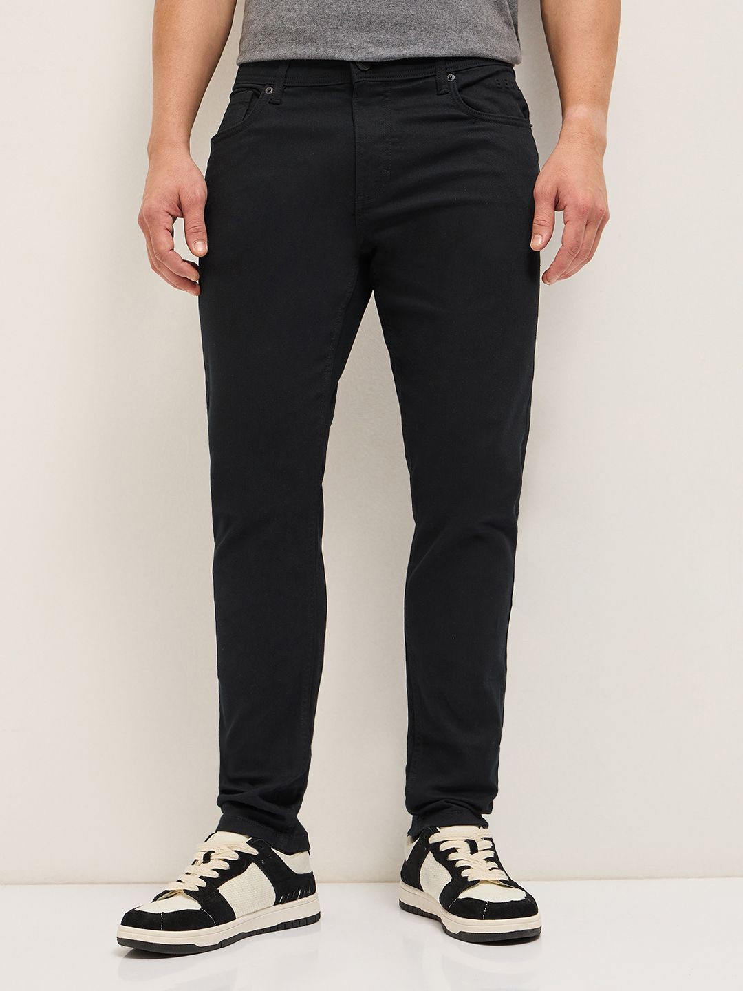 

THE BEAR HOUSE Men Slim Fit Mid-Rise Stretchable Jeans, Black