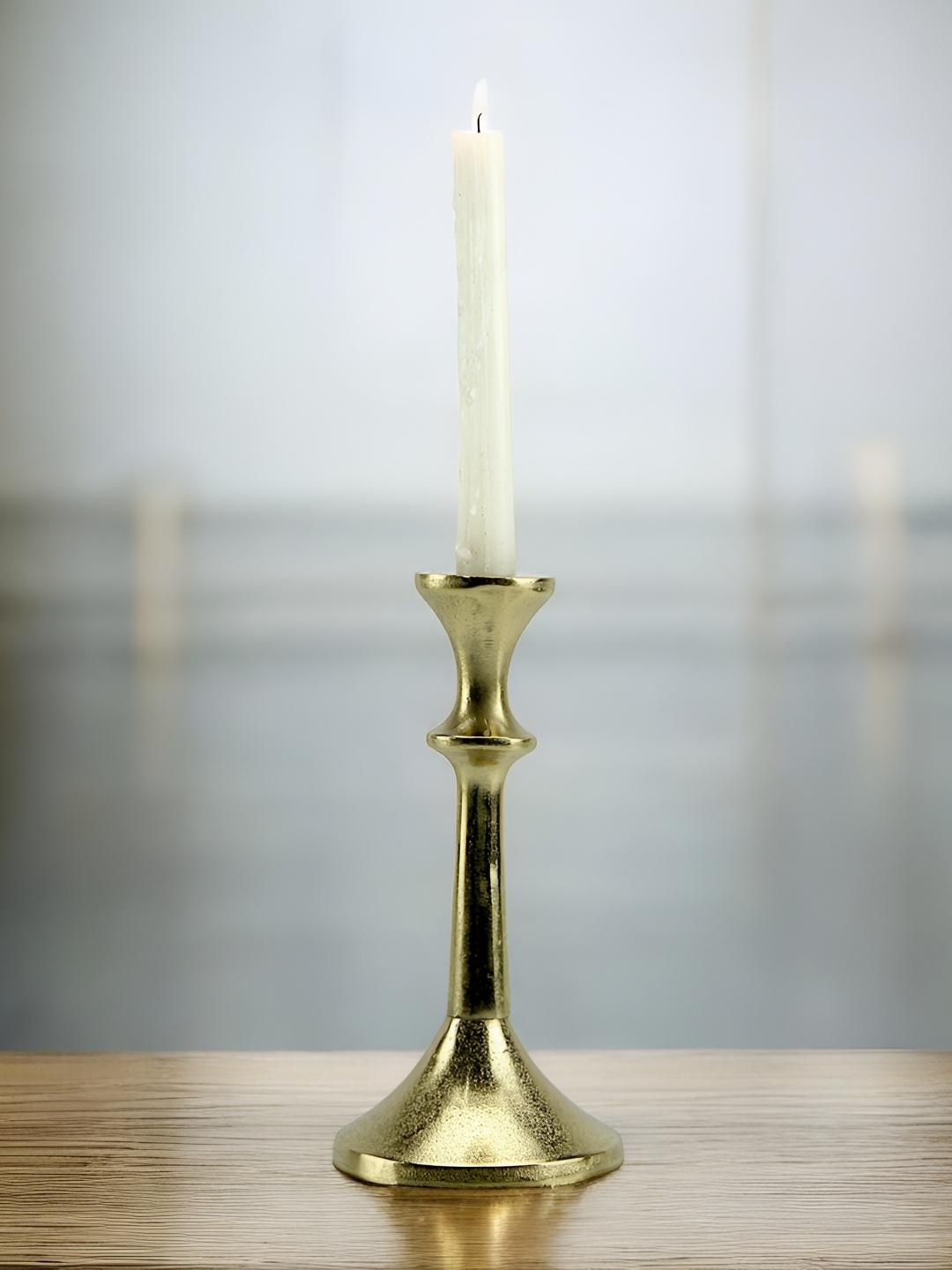 

Hind Decor Gold-Toned Candle Holder