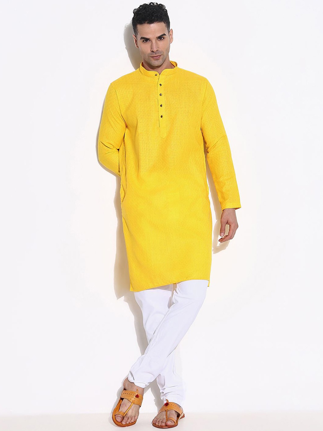 

SHOWOFF Men Regular Kurta with Trousers, Yellow