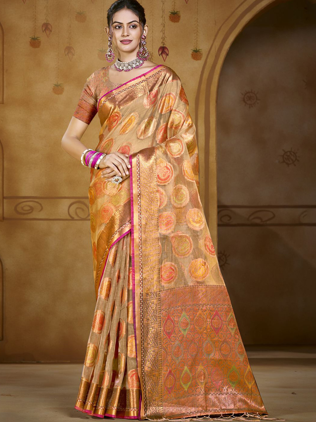

SANGAM PRINTS Woven Design Zari Organza Tussar Saree, Brown