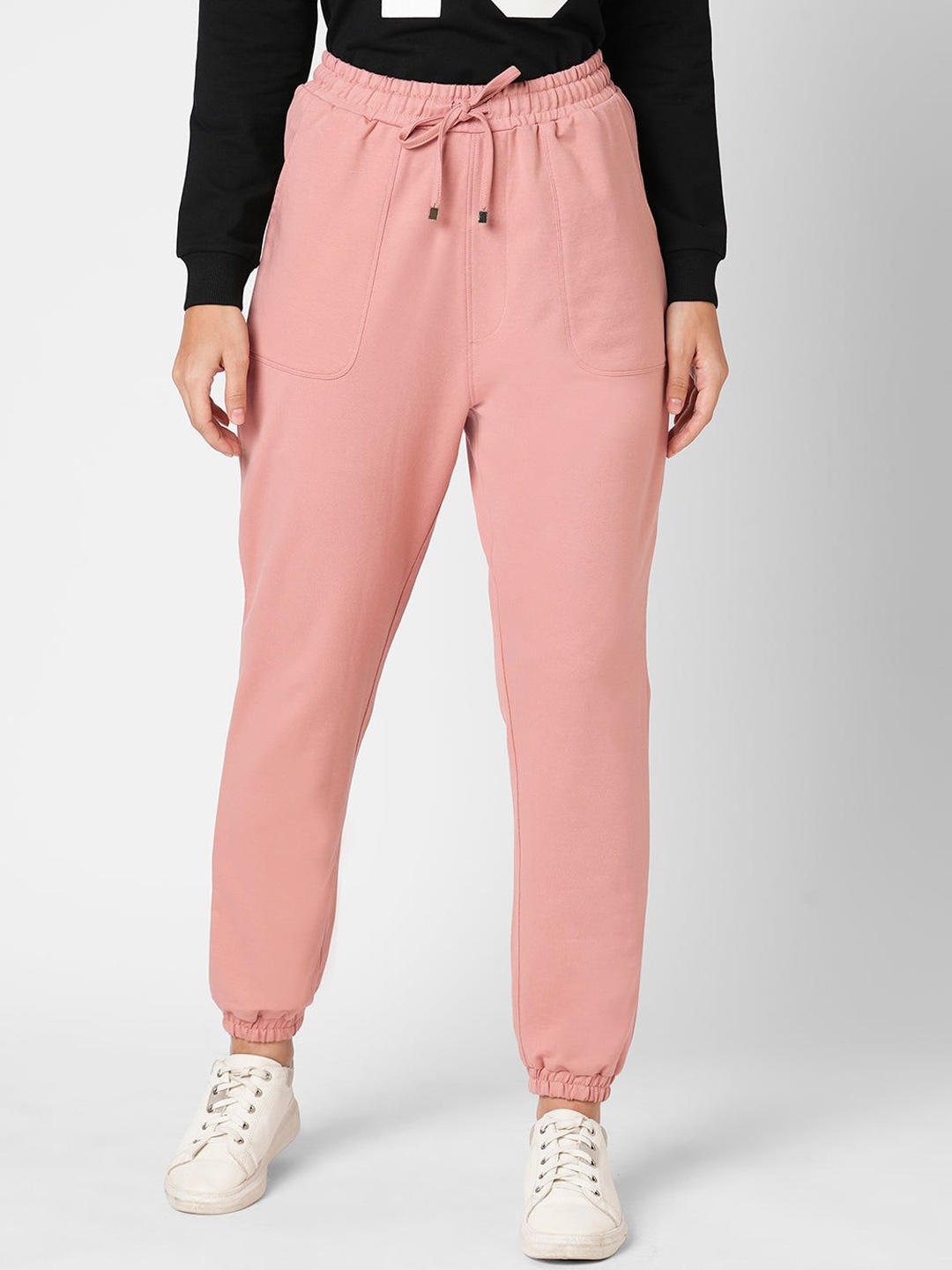 

Kraus Jeans Women Loose Fit High-Rise Trousers, Pink