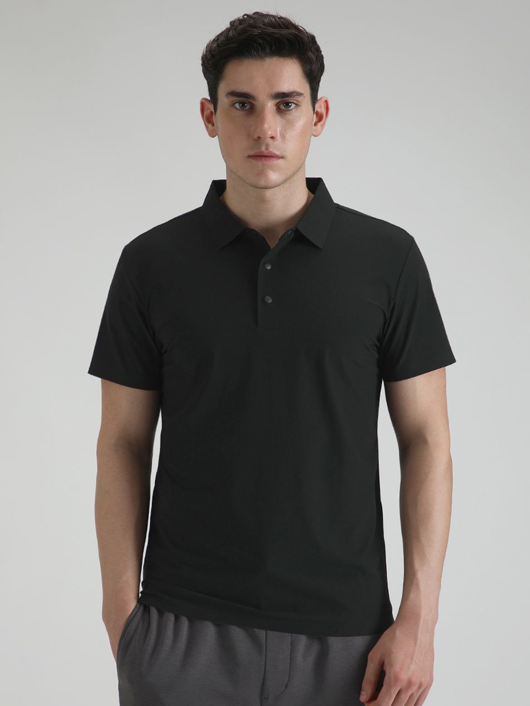 

Banana Club Men Polo Collar Slim Fit T-shirt, Black