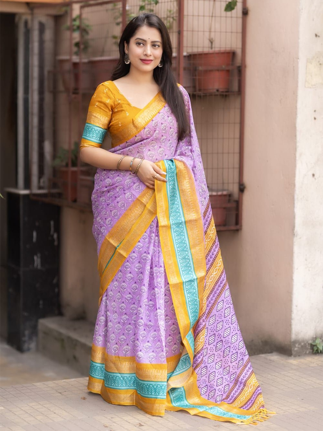 

STAVA CREATION Ethnic Motifs Zari Jute Cotton Kota Saree, Purple