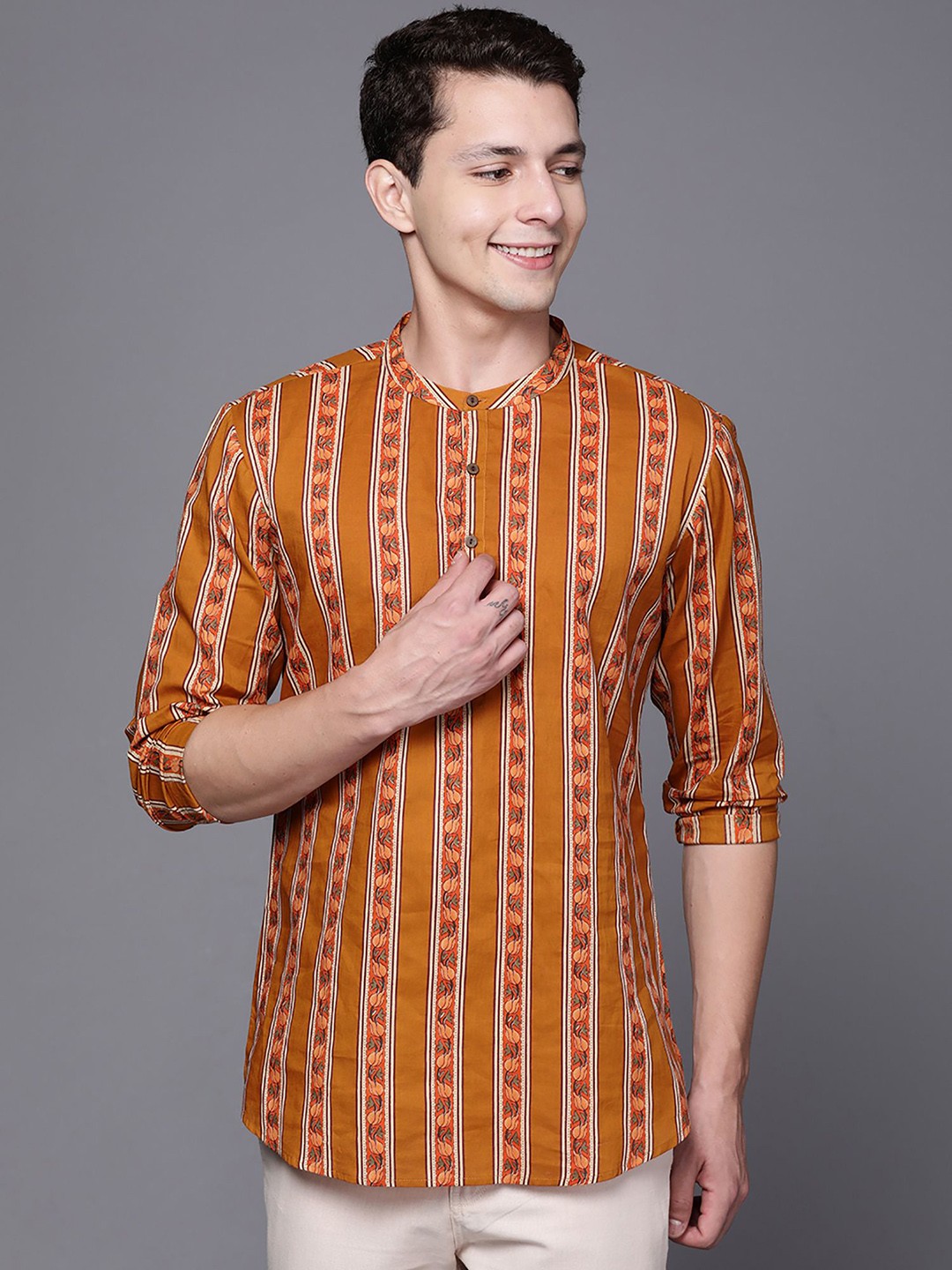 

Anouk Men Ethnic Motifs Printed Kurta, Mustard