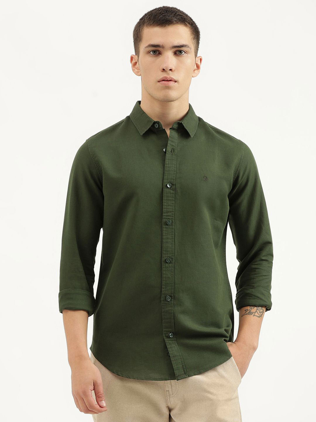 

United Colors of Benetton Men Slim Fit Opaque Casual Shirt, Green