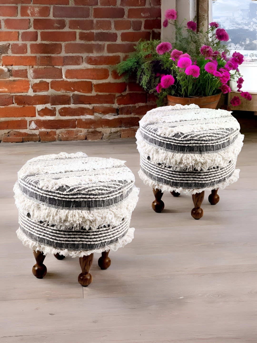 

Ikiriya 2-Pcs Grey & Beige Wooden Round Ottomans