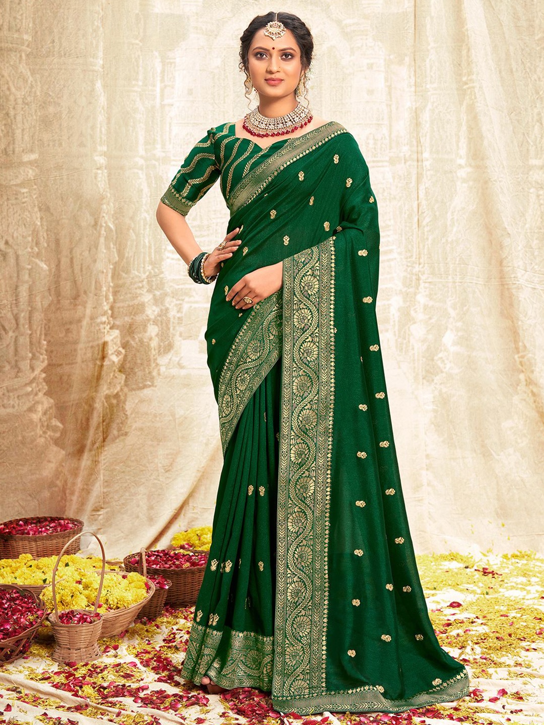 

Saree mall Woven Design Zari Silk Blend Sarees, Green