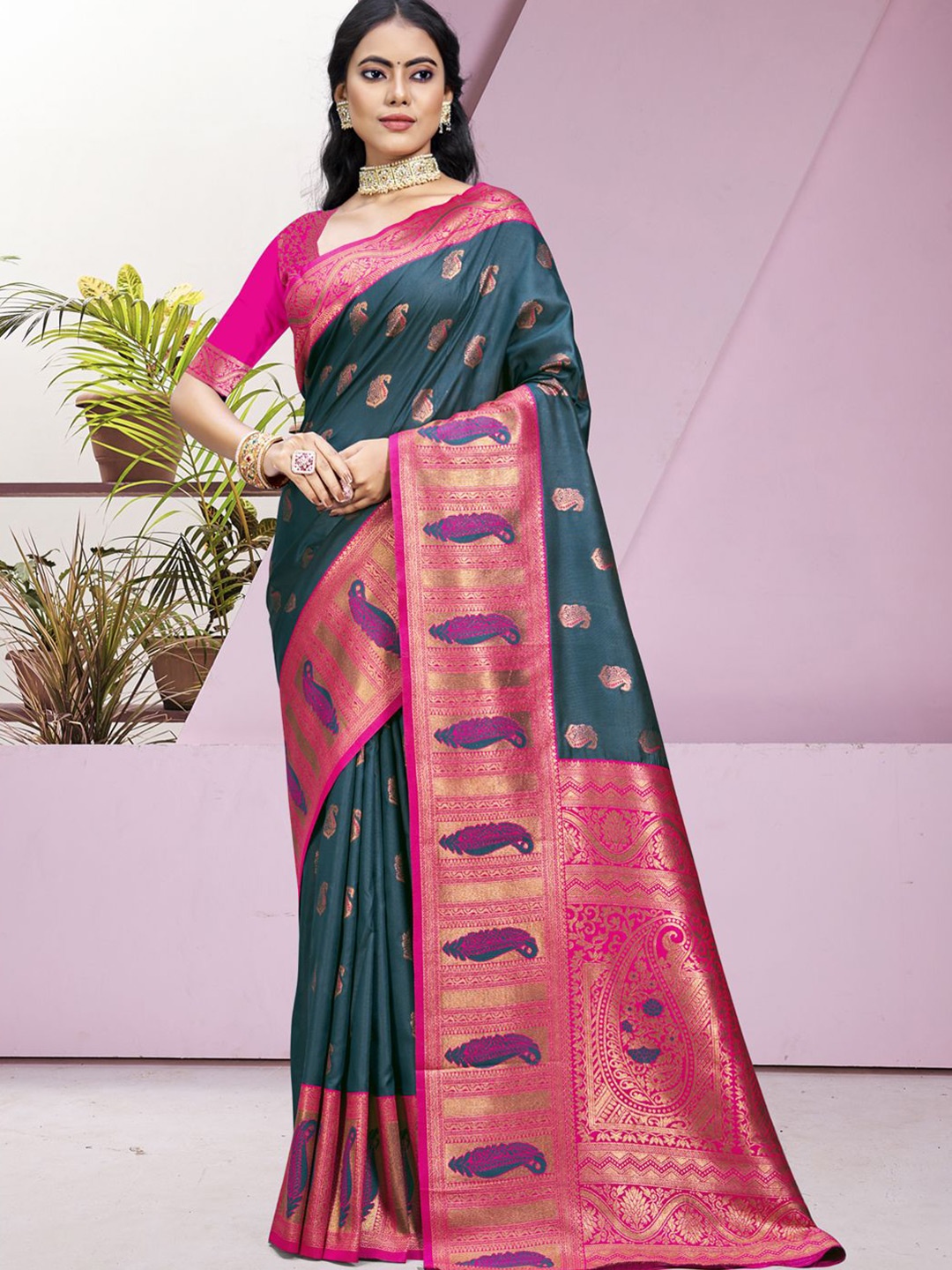 

SANGAM PRINTS Woven Design Zari Silk Blend Tussar Saree, Blue