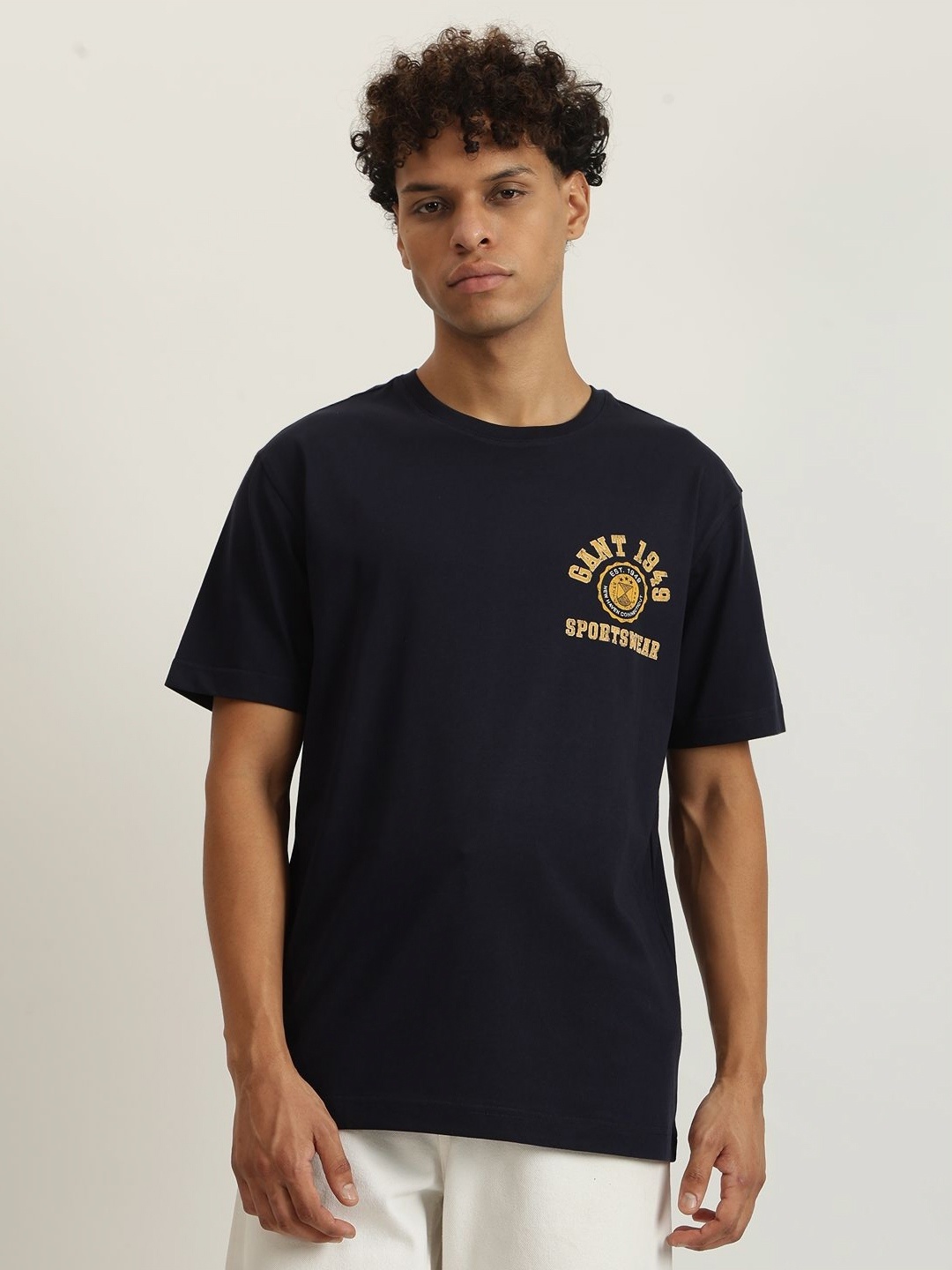 

GANT Men Applique T-shirt, Navy blue