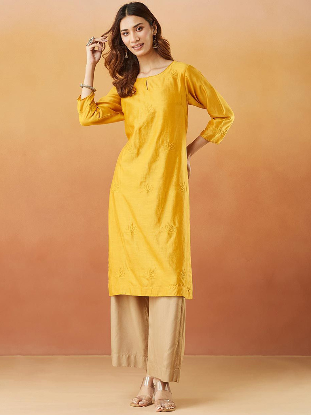 

Fabindia Women Gotta Patti Kurta, Yellow