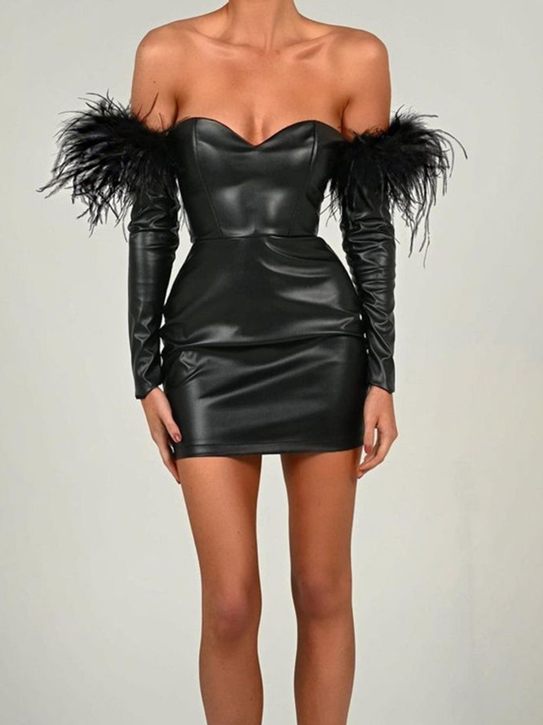 

LULU & SKY Women Off-Shoulder Bodycon Mini Dress, Black