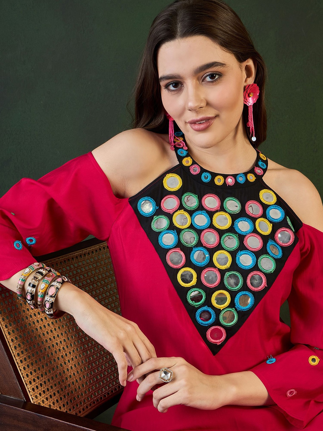 

Sangria Embroidered Kurta, Palazzo With Bag Kurta Set, Pink
