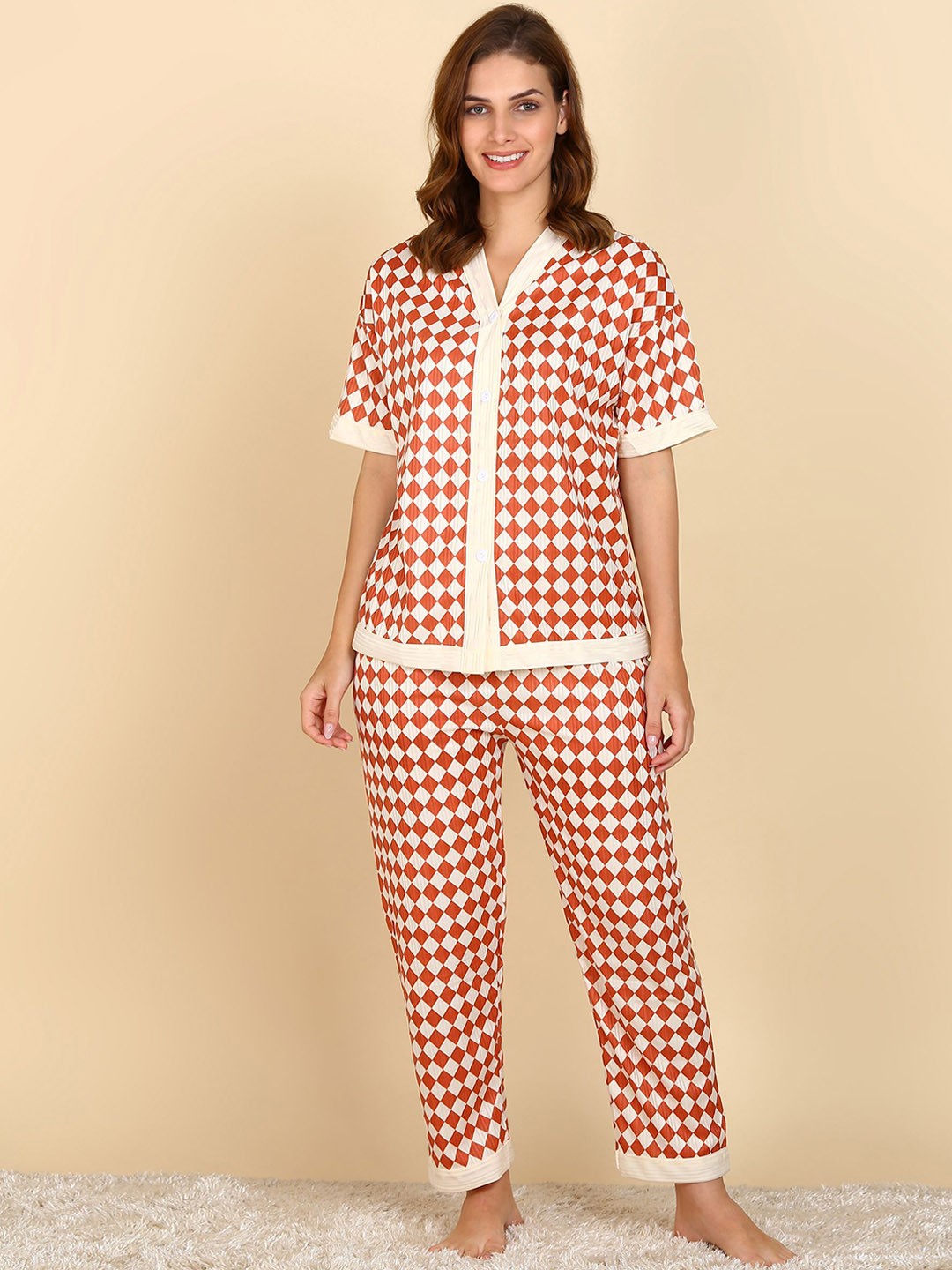 

Aartej Women Printed Night suit, Red