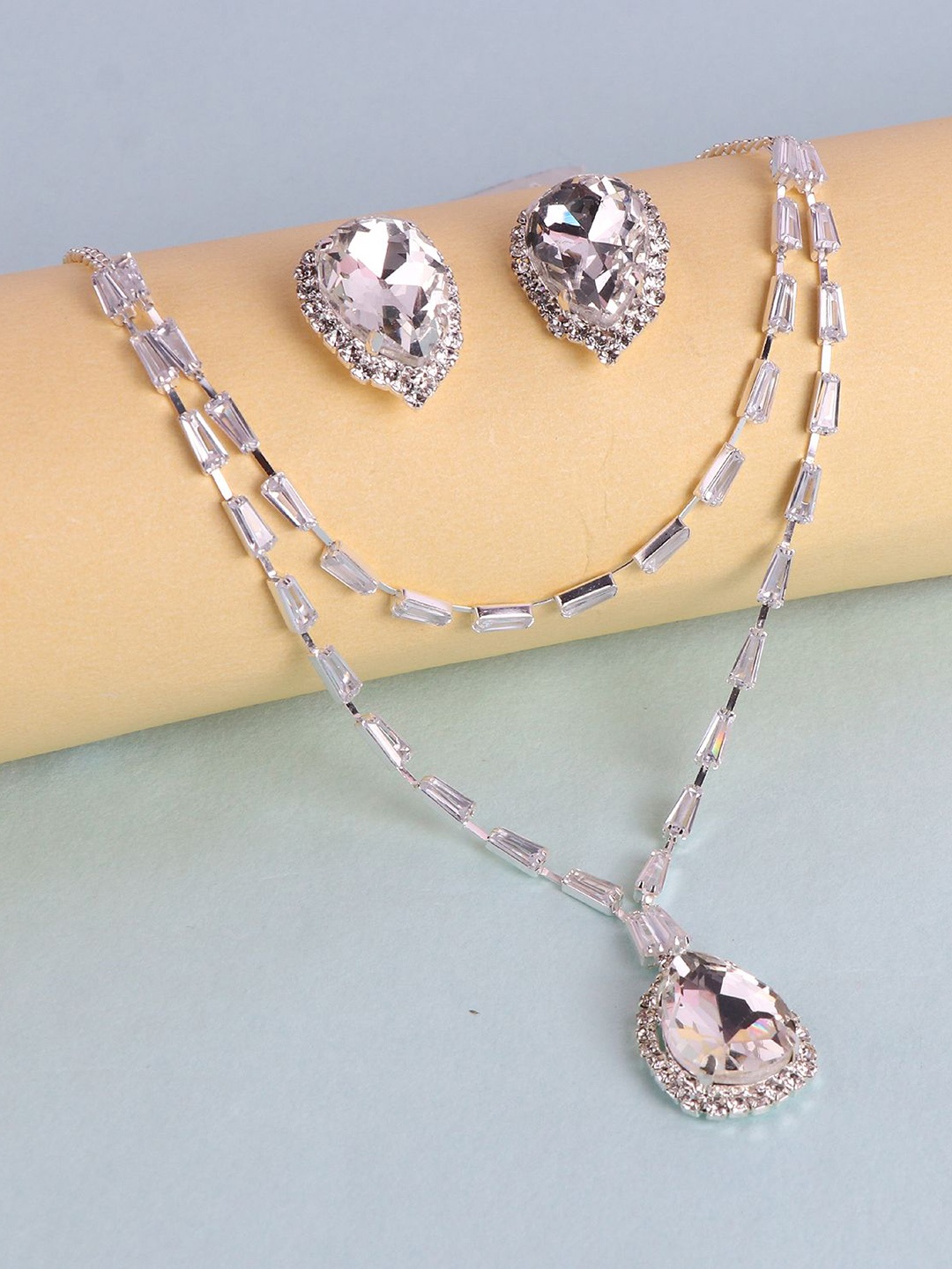 

Keviv Silver-Plated Stone-Studded Jewellery Set