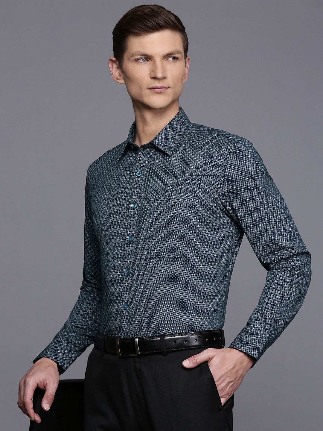 

Louis Philippe Slim Fit Geometric Printed Formal Shirt, Blue