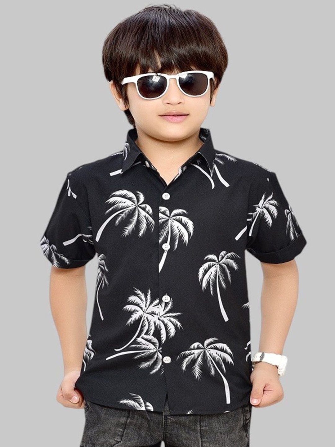 

BAESD Boys Comfort Spread Collar Floral Printed Cotton Casual Shirt, Black