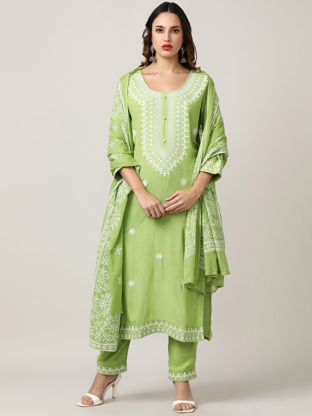 

Jaipur Kurti Women Floral Embroidered Regular Thread Work Kurta with Trousers & With Dupatta, Green