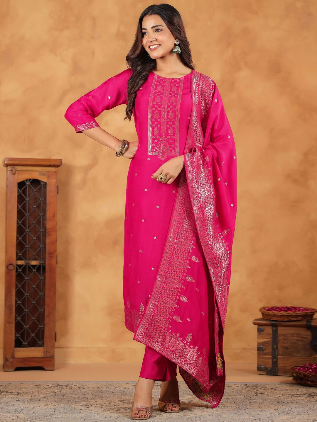 

Janasya Women Floral Regular Kurta with Trousers & With Dupatta, Pink