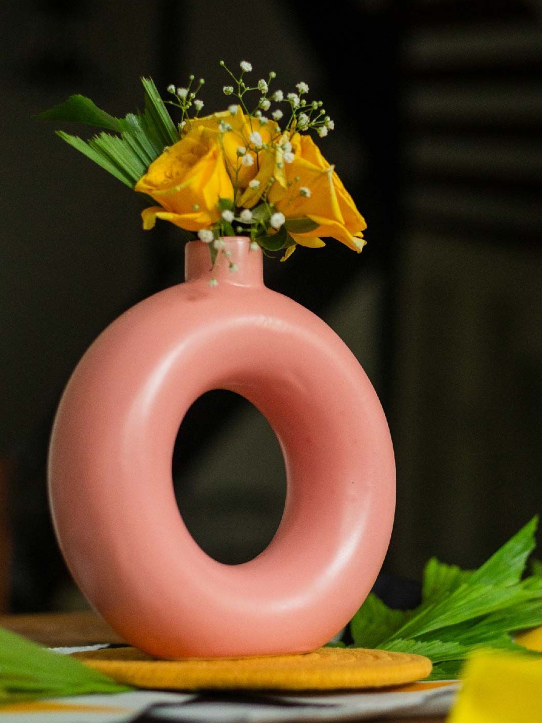 

10club Pink Ceramic Donut Vase, Peach