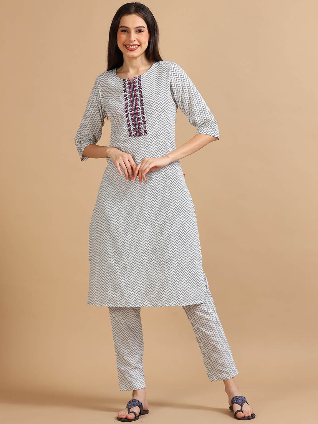 

Marcia Women Printed Regular Thread Work Pure Cotton Kurta with Trousers, Black