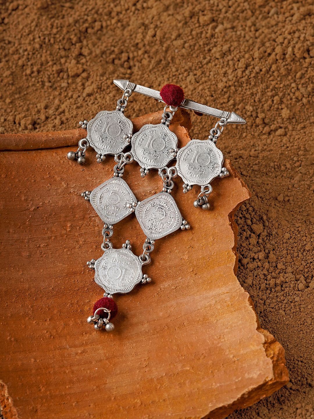 

TEEJH Women Brooch, Silver