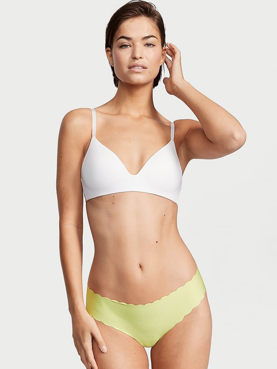 

Victoria's Secret No-show Thong Panty 1121424723K5, Yellow