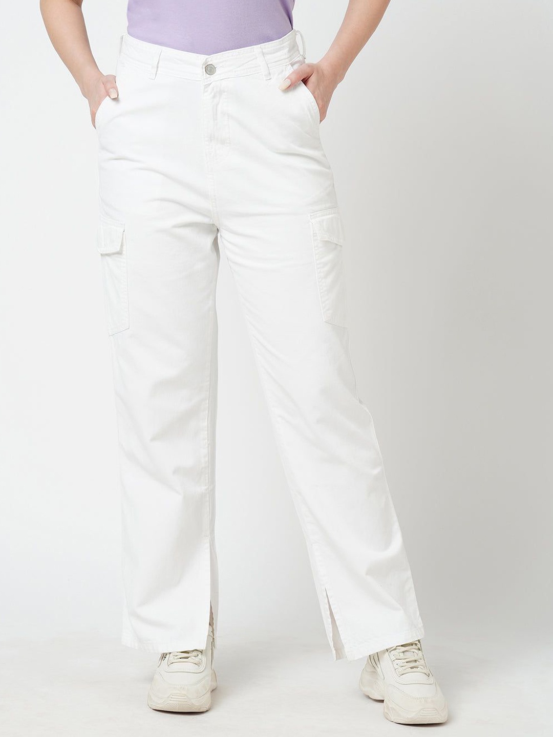 

Kraus Jeans Women Loose Fit High-Rise Cargos Trousers, White