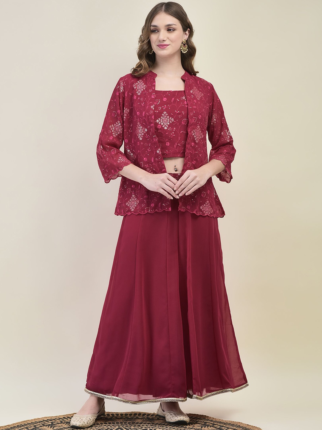 

Shree Embroidered Crop Top Jacket With Palazzos Co-Ords, Pink