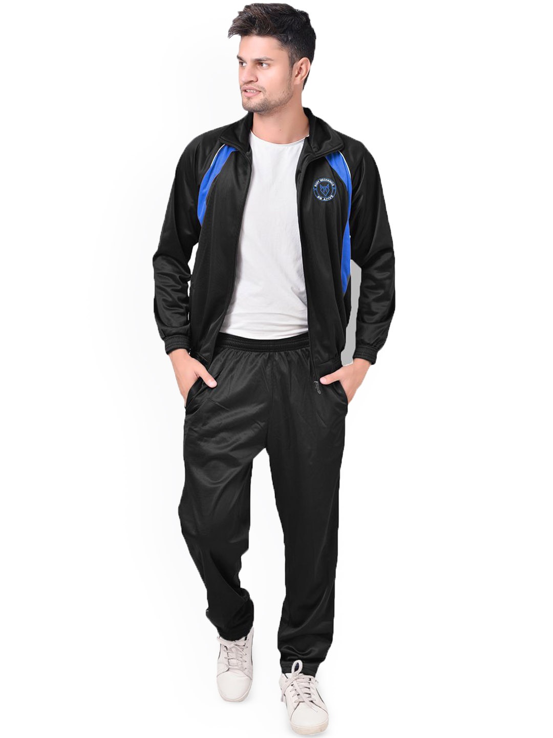 

Body Mechanics Men Colourblocked Polo Collar Tracksuits, Black