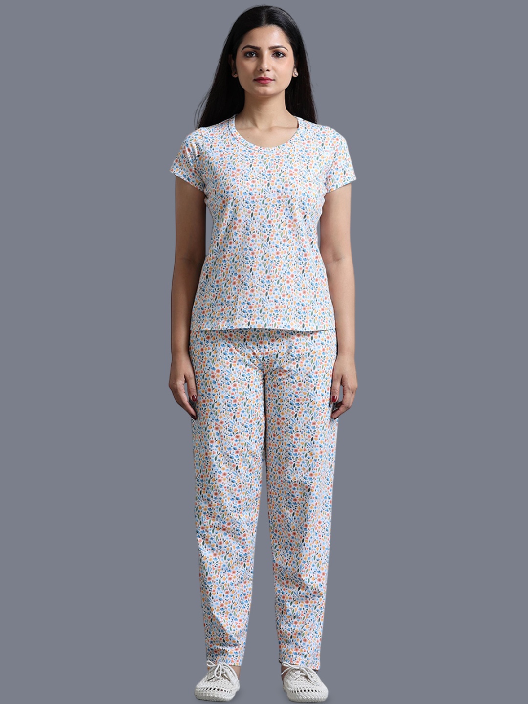 

ECOLINE Clothing Women Printed Night suit, White