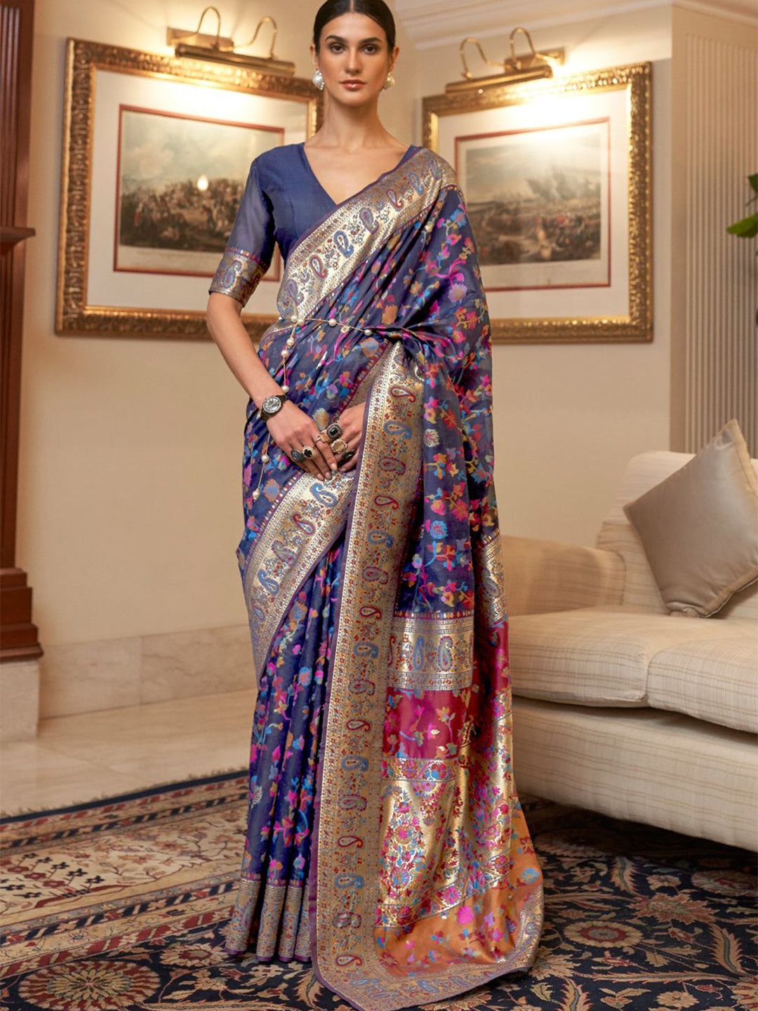 

ISHIKA FAB Floral Zari Silk Blend Banarasi Saree, Navy blue