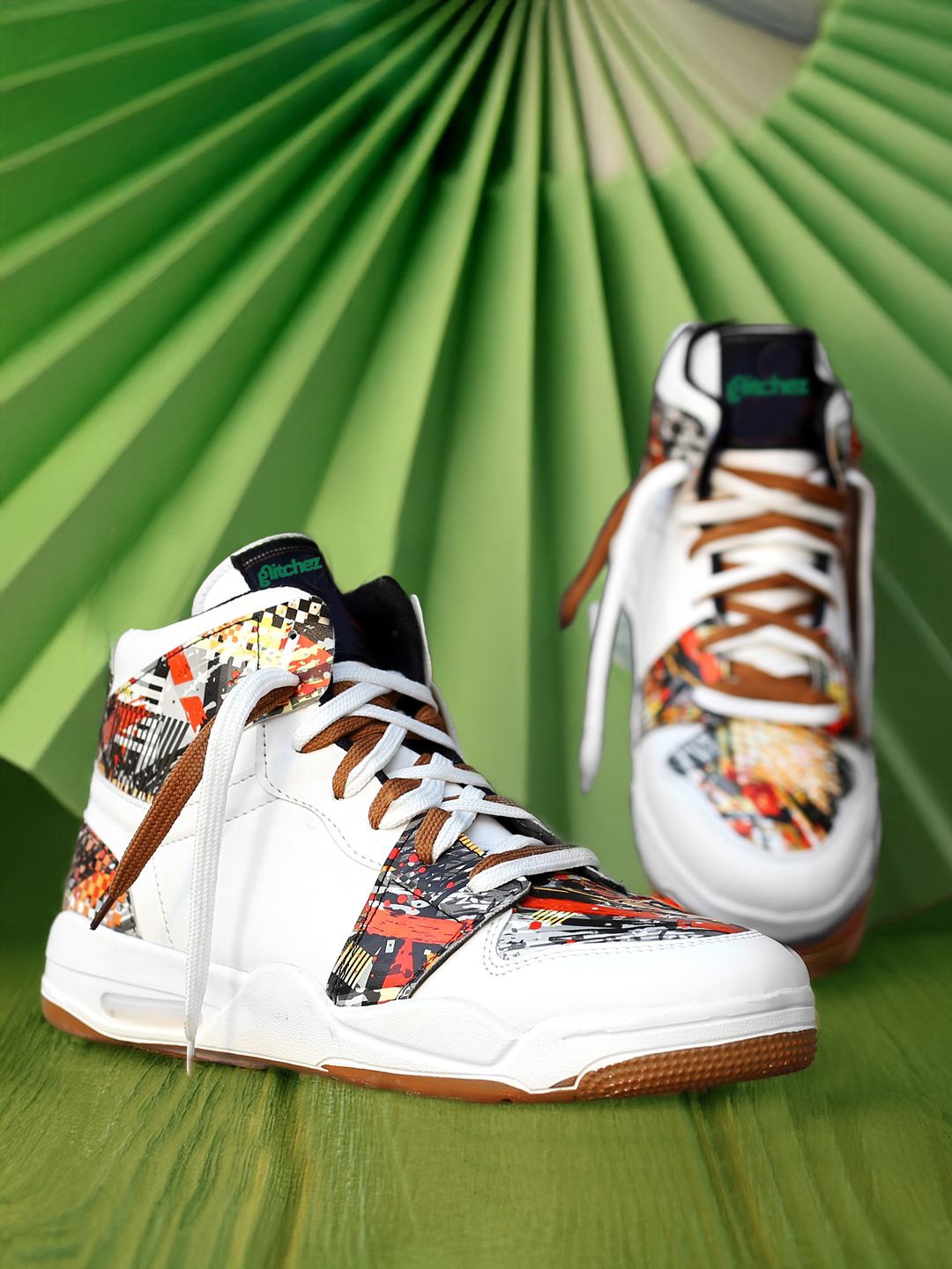 

glitchez Men Printed Sneakers, Tan