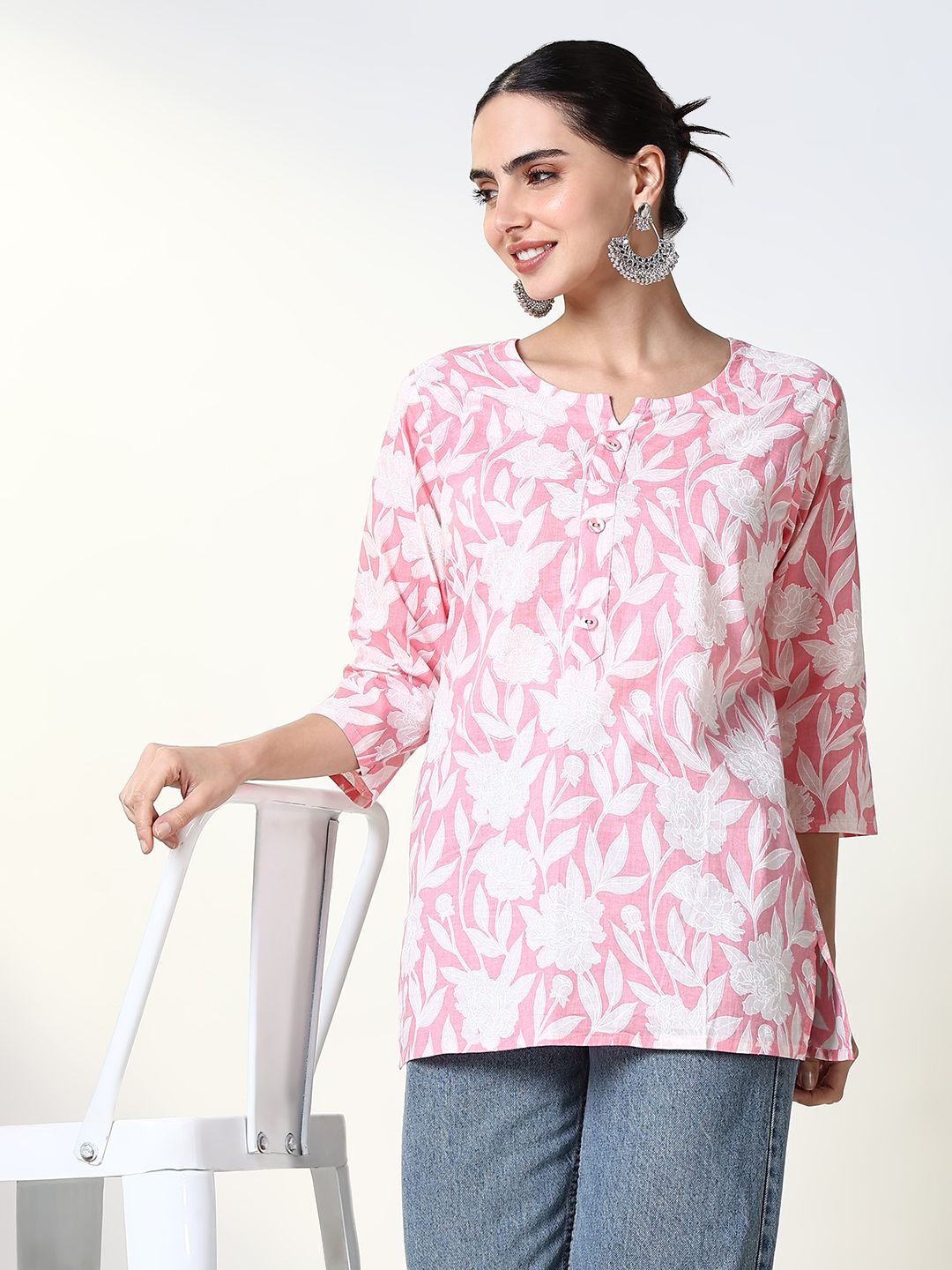 

SHOWOFF Floral Printed Kurti, Pink