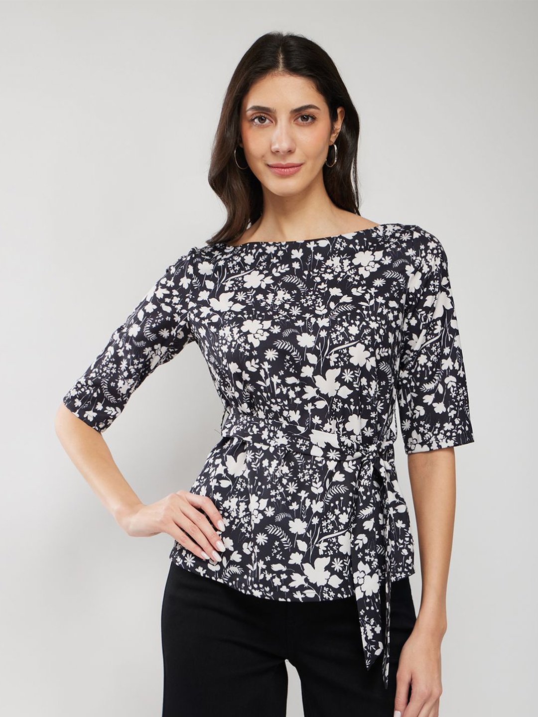 

FableStreet Floral Print Top, Black