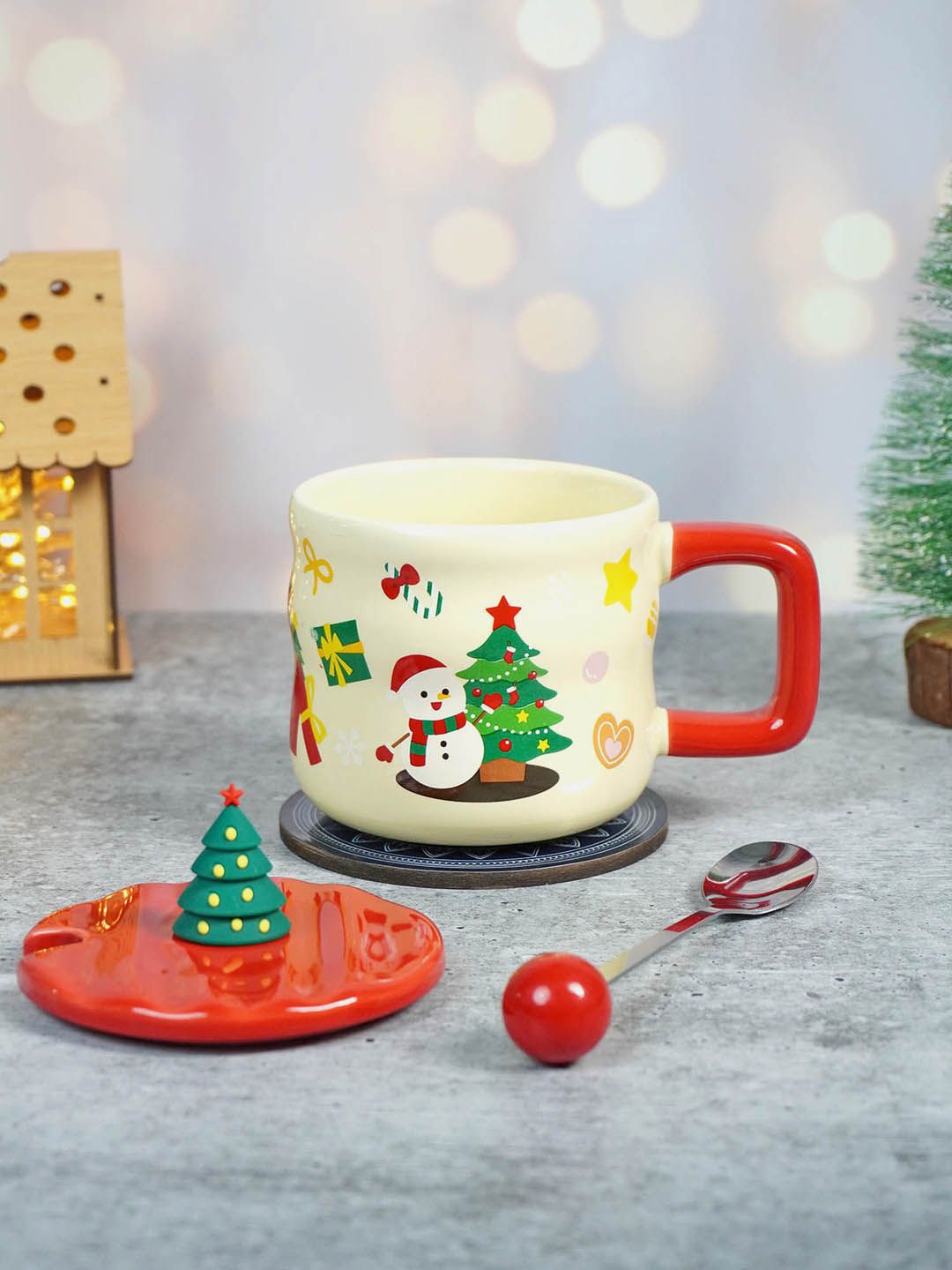 

Little Surprise Box LLP Yellow & Red Printed Mug With Christmas Tree Lid & Steel Spoon